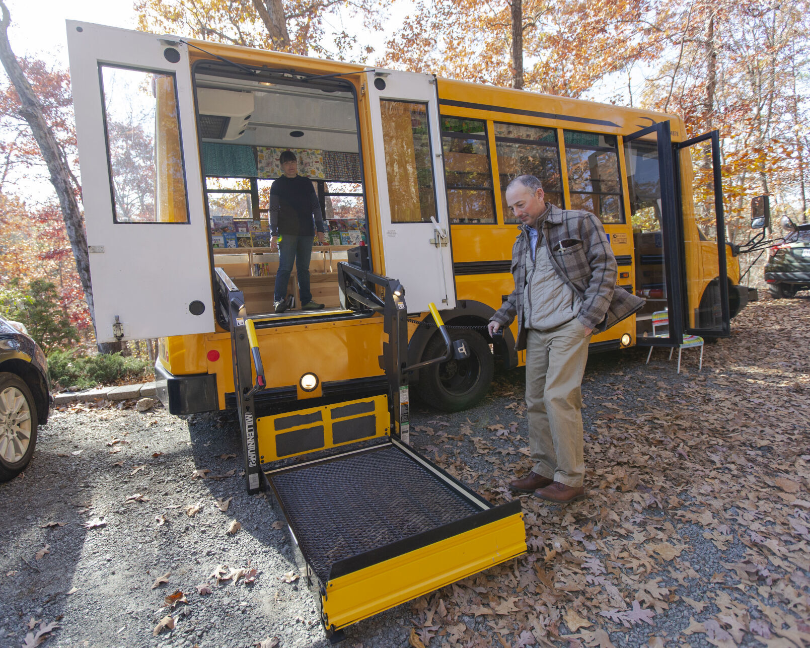 11172021-cdp-news-bookbus205.JPG